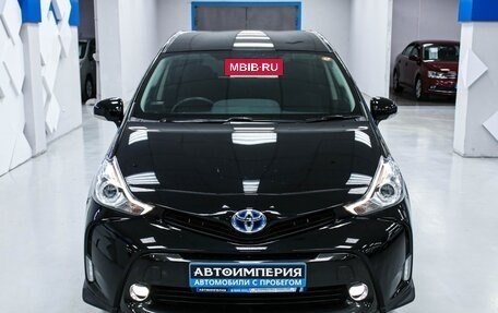 Toyota Prius Alpha I (ZVW40/41), 2015 год, 1 698 000 рублей, 6 фотография