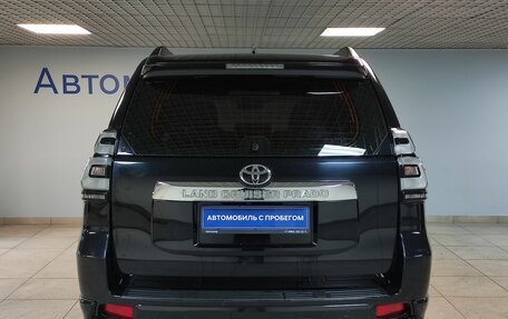 Toyota Land Cruiser Prado 150 рестайлинг 2, 2019 год, 4 690 000 рублей, 6 фотография