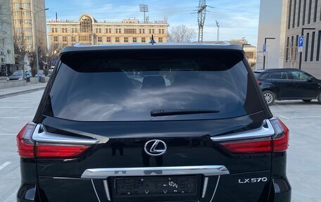 Lexus LX III, 2017 год, 7 700 000 рублей, 4 фотография