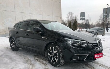 Renault Megane IV, 2019 год, 1 790 000 рублей, 3 фотография
