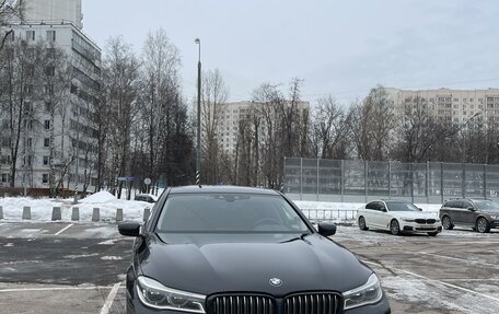 BMW 7 серия, 2016 год, 4 200 000 рублей, 3 фотография
