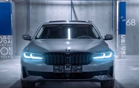 BMW 5 серия, 2023 год, 8 299 000 рублей, 2 фотография
