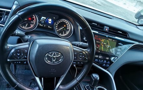 Toyota Camry, 2019 год, 3 699 999 рублей, 3 фотография