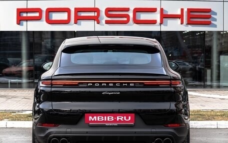 Porsche Cayenne III, 2023 год, 19 890 000 рублей, 6 фотография