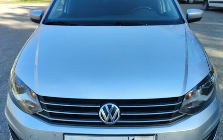 Volkswagen Polo VI (EU Market), 2016 год, 1 355 000 рублей, 3 фотография