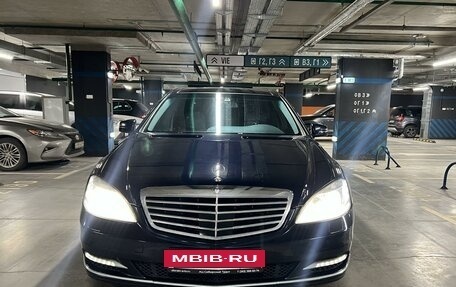 Mercedes-Benz S-Класс, 2012 год, 2 175 000 рублей, 3 фотография