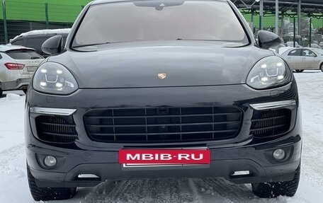 Porsche Cayenne III, 2017 год, 4 900 000 рублей, 2 фотография