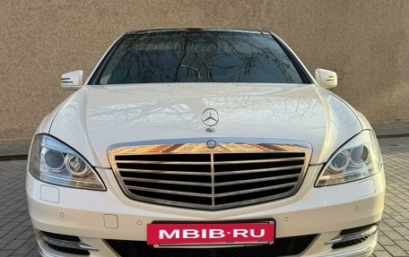 Mercedes-Benz S-Класс, 2012 год, 2 650 000 рублей, 4 фотография