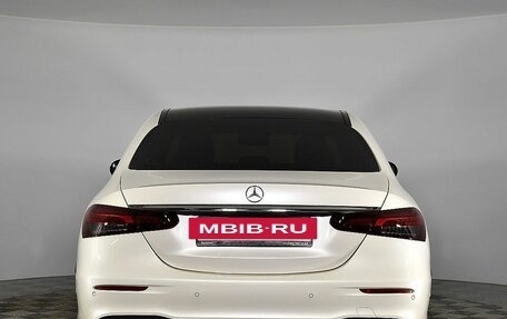 Mercedes-Benz E-Класс, 2021 год, 7 450 000 рублей, 4 фотография