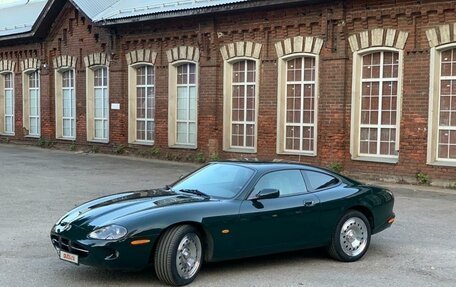 Jaguar XK II рестайлинг 2, 2004 год, 3 700 000 рублей, 2 фотография