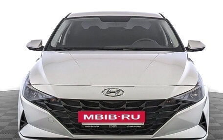 Hyundai Elantra, 2022 год, 2 640 000 рублей, 2 фотография