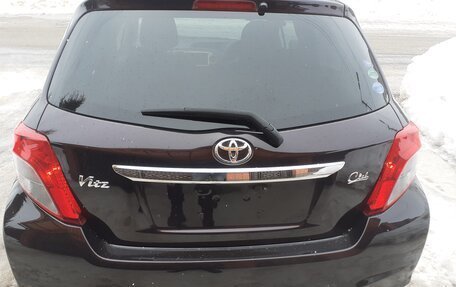 Toyota Vitz, 2013 год, 999 000 рублей, 4 фотография