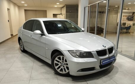 BMW 3 серия, 2006 год, 934 000 рублей, 3 фотография