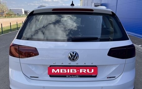 Volkswagen Passat B8 рестайлинг, 2020 год, 3 280 000 рублей, 4 фотография