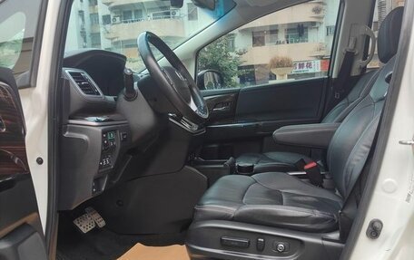 Honda Odyssey IV, 2019 год, 3 300 000 рублей, 3 фотография