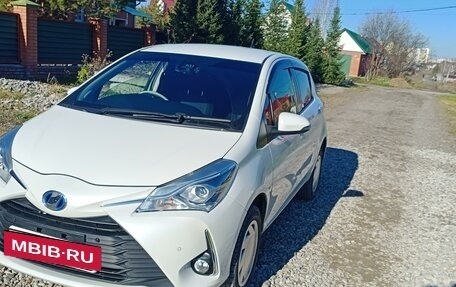 Toyota Vitz, 2018 год, 1 305 000 рублей, 6 фотография