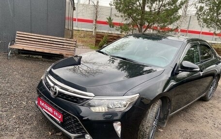 Toyota Camry, 2017 год, 3 000 000 рублей, 4 фотография