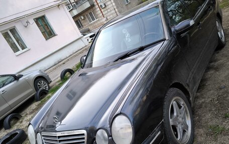 Mercedes-Benz E-Класс, 2001 год, 449 999 рублей, 5 фотография