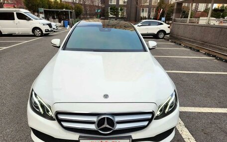 Mercedes-Benz E-Класс, 2020 год, 3 400 013 рублей, 2 фотография