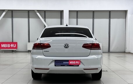 Volkswagen Passat B8 рестайлинг, 2019 год, 1 970 000 рублей, 8 фотография