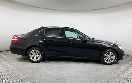 Mercedes-Benz E-Класс, 2012 год, 1 220 000 рублей, 4 фотография