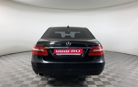 Mercedes-Benz E-Класс, 2012 год, 1 220 000 рублей, 6 фотография
