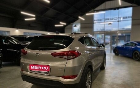 Hyundai Tucson III, 2018 год, 2 610 000 рублей, 5 фотография