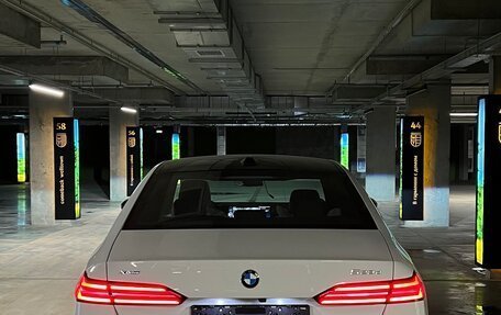 BMW 5 серия, 2023 год, 9 499 999 рублей, 6 фотография
