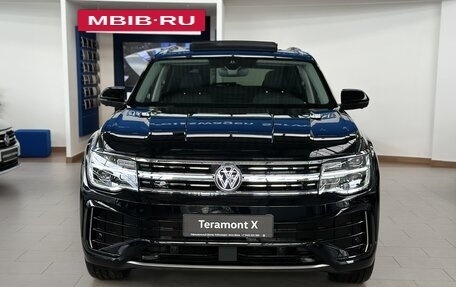 Volkswagen Teramont I, 2023 год, 7 500 000 рублей, 2 фотография