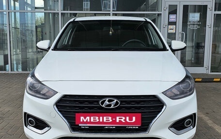 Hyundai Solaris II рестайлинг, 2018 год, 1 399 000 рублей, 3 фотография