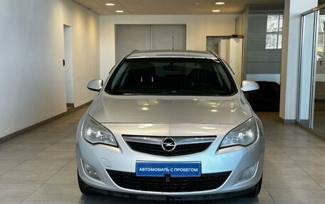 Opel Astra J, 2012 год, 724 000 рублей, 2 фотография