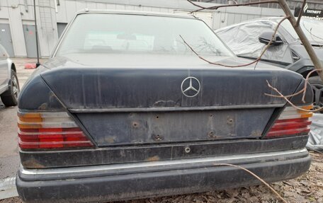 Mercedes-Benz W124, 1990 год, 100 000 рублей, 2 фотография