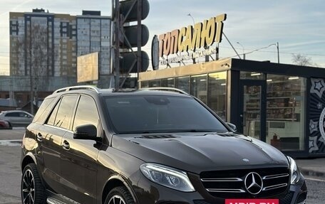 Mercedes-Benz GLE, 2015 год, 3 290 000 рублей, 3 фотография