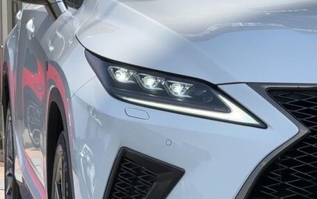 Lexus RX IV рестайлинг, 2020 год, 3 950 013 рублей, 4 фотография