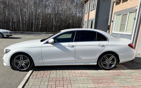 Mercedes-Benz E-Класс, 2018 год, 3 800 000 рублей, 5 фотография