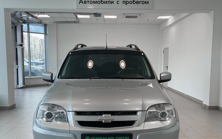 Chevrolet Niva I рестайлинг, 2015 год, 800 000 рублей, 2 фотография