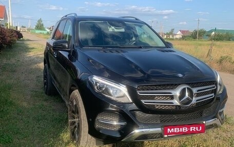 Mercedes-Benz GLE, 2015 год, 5 250 000 рублей, 2 фотография