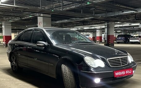 Mercedes-Benz C-Класс, 2003 год, 615 000 рублей, 3 фотография
