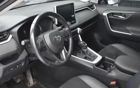 Toyota RAV4, 2022 год, 4 199 000 рублей, 3 фотография
