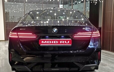 BMW 5 серия, 2023 год, 11 800 000 рублей, 4 фотография