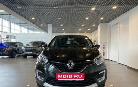 Renault Kaptur I рестайлинг, 2018 год, 1 800 000 рублей, 8 фотография