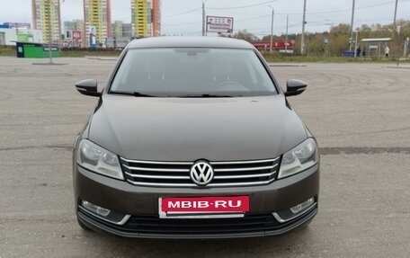 Volkswagen Passat B7, 2012 год, 1 120 000 рублей, 2 фотография