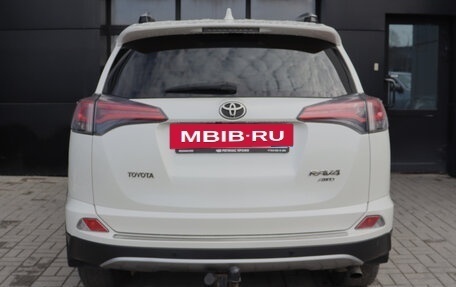 Toyota RAV4, 2017 год, 2 750 000 рублей, 4 фотография
