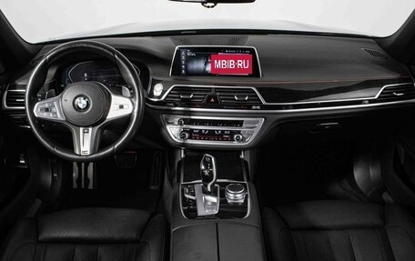 BMW 7 серия, 2020 год, 7 100 000 рублей, 9 фотография