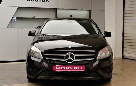 Mercedes-Benz A-Класс, 2014 год, 1 390 000 рублей, 2 фотография
