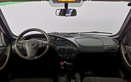 Chevrolet Niva I рестайлинг, 2013 год, 669 000 рублей, 4 фотография