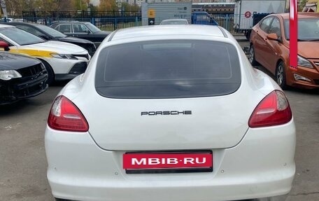 Porsche Panamera II рестайлинг, 2011 год, 2 500 000 рублей, 2 фотография