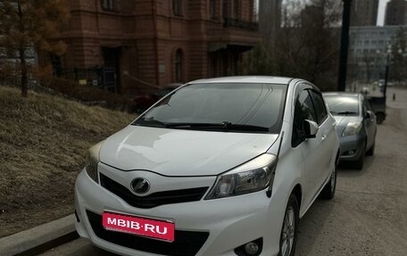 Toyota Vitz, 2011 год, 750 000 рублей, 1 фотография