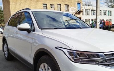 Volkswagen Tiguan II, 2021 год, 3 600 000 рублей, 1 фотография