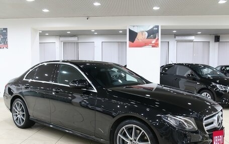 Mercedes-Benz E-Класс, 2020 год, 3 999 000 рублей, 3 фотография